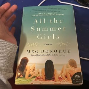 "All Summer Girls" needs a new shelf! Yours for $10. Don't miss out! 🌞📖